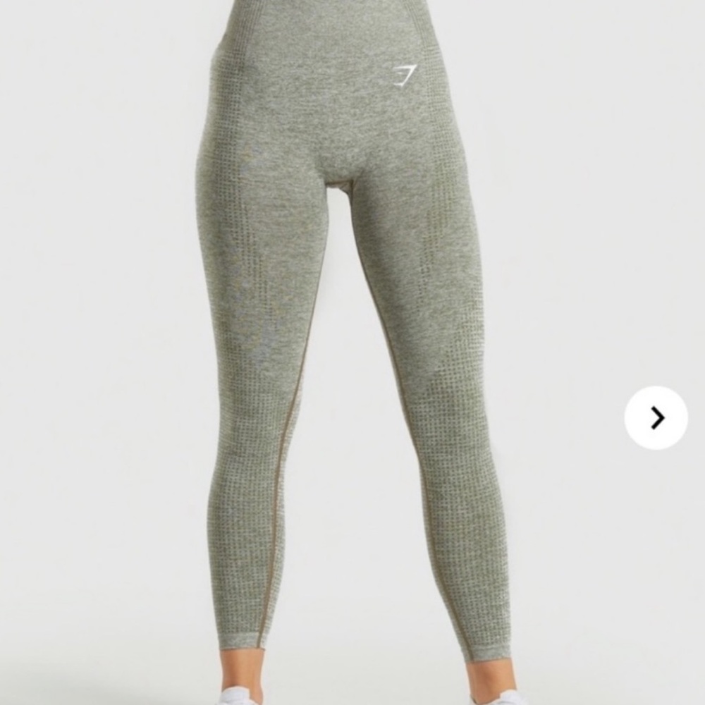 Gymshark Vital Seamless Green Leggings Size M